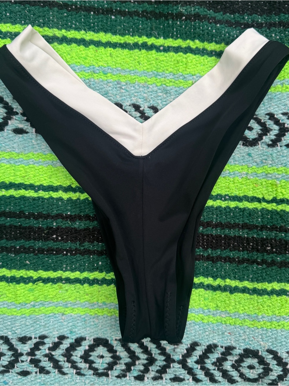 ONEONE Jesse cape cheeky Black and White bikini bottom XS